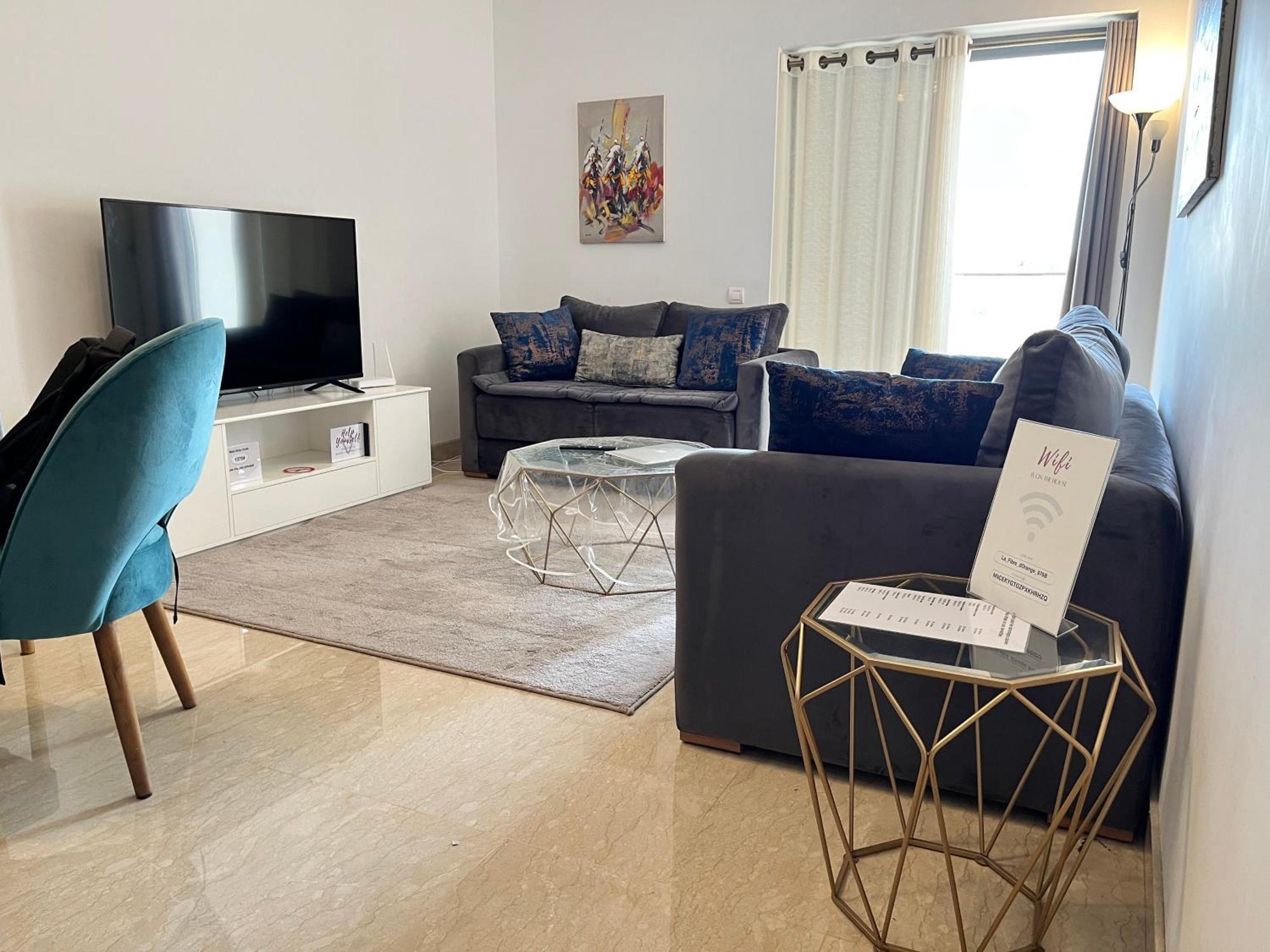 Luxury Apartment 100Sqm With Pool Near Beach Wifi Unlimited With Optical Fiber Agadir Bagian luar foto